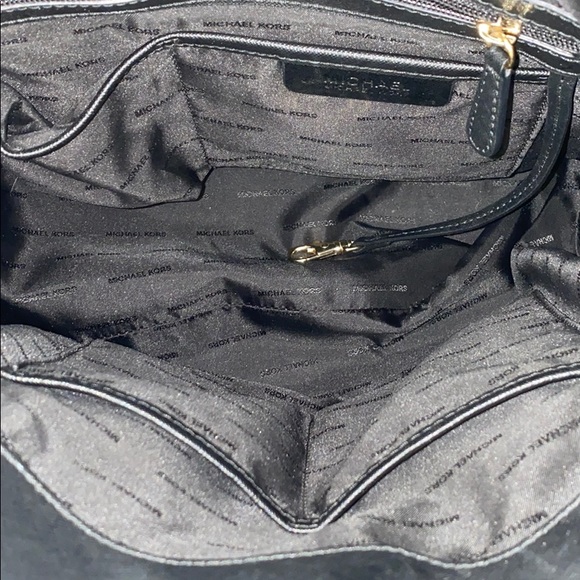 Black and Gold Michael Kors Chain Tote - Picture 6 of 7